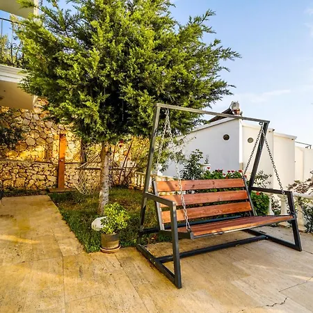 Flat With Shared Pool And Shared Backyard In Kas كالكان