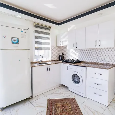 Flat With Shared Pool And Shared Backyard In Kas